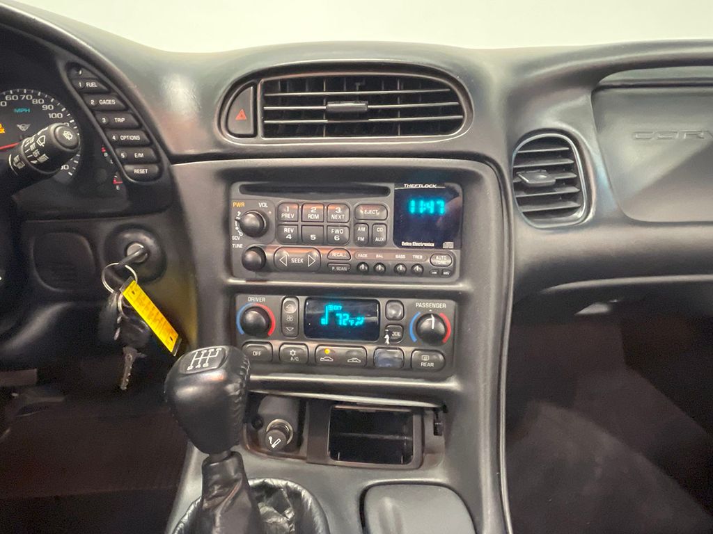 2000 Chevrolet Corvette Base Convertible photo 51