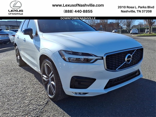 2020 Volvo XC60 R-Design's photo