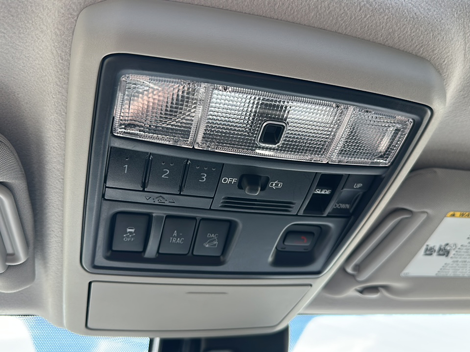 2021 Toyota 4Runner SR5 Premium photo 19