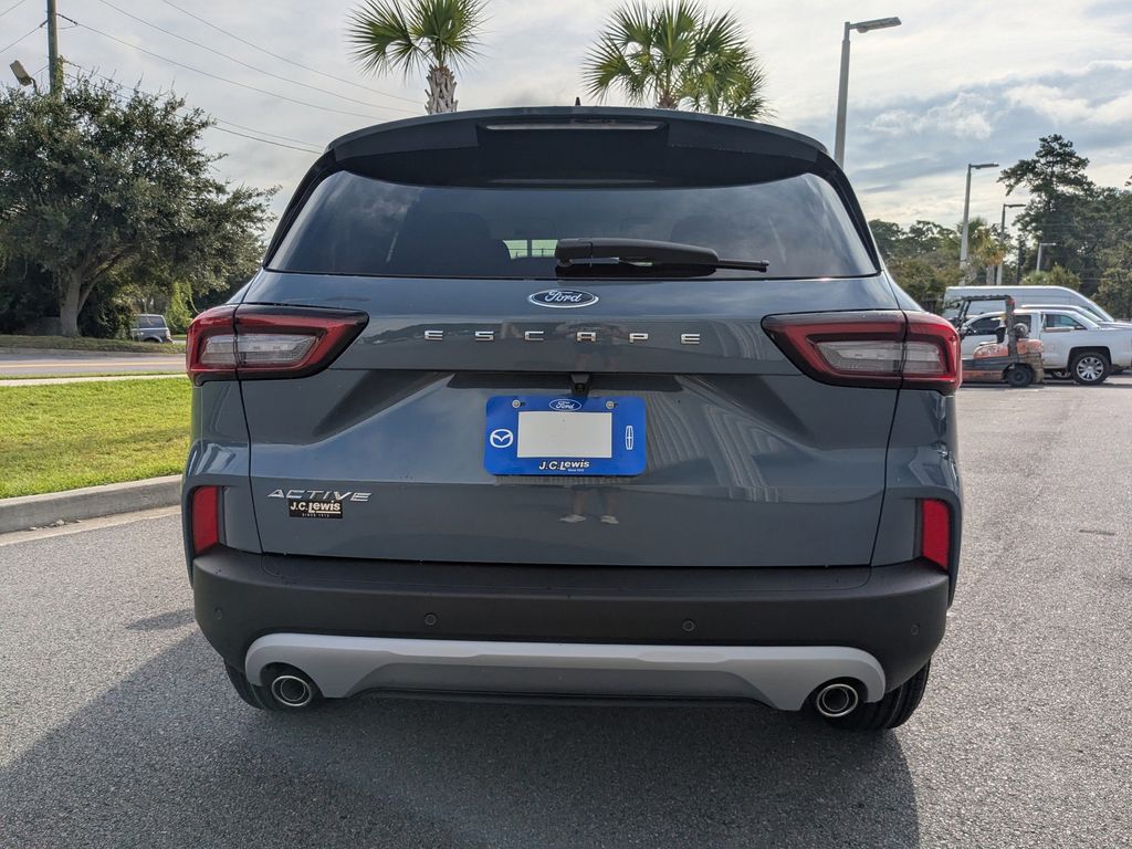 2025 Ford Escape Active photo 4