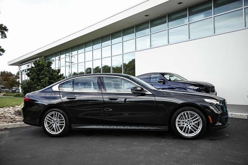 2024 Bmw 540i xDrive photo 3