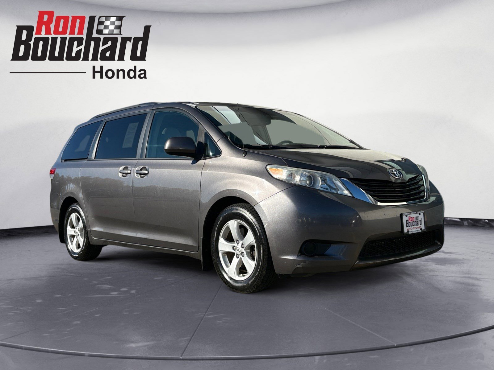 2014 Toyota Sienna LE