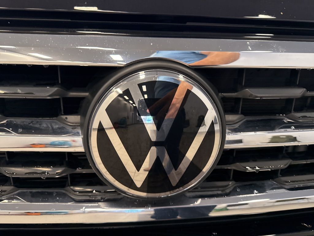 2022 Volkswagen Atlas V6 SE Technology photo 3