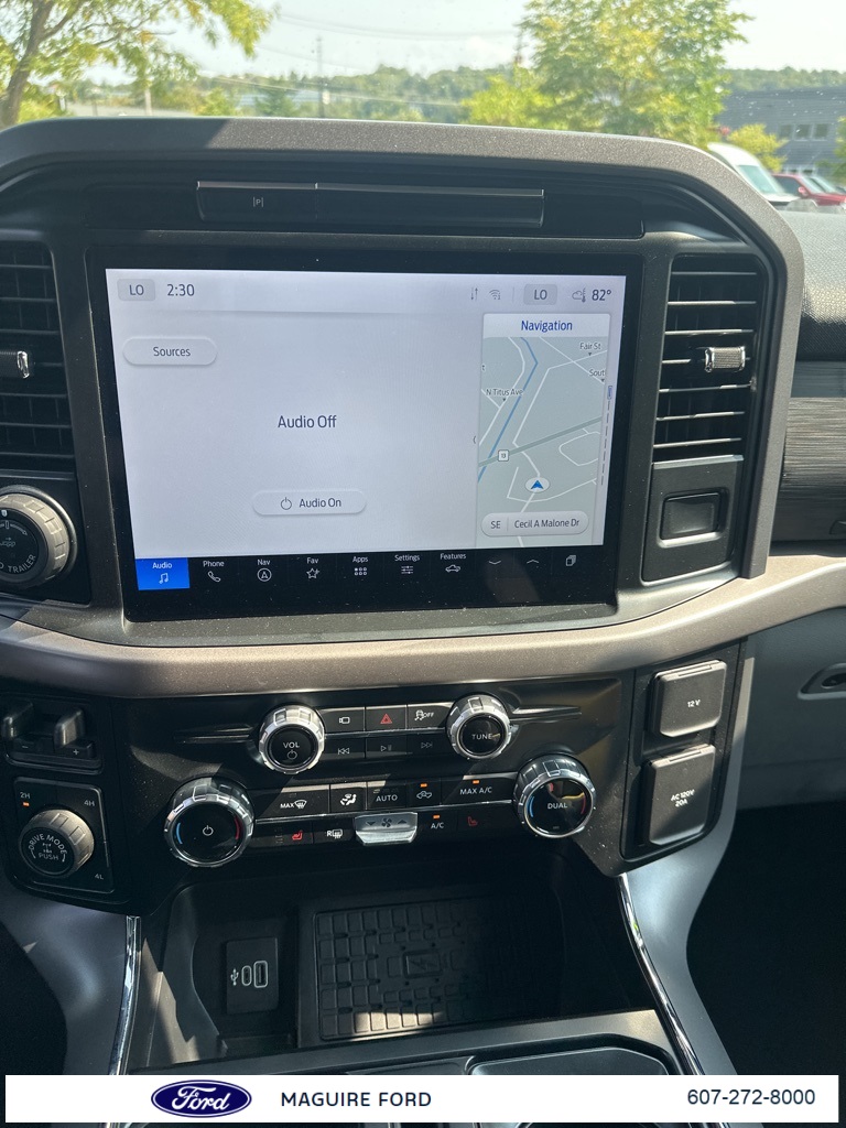 2025 Ford F-150 XLT photo 15
