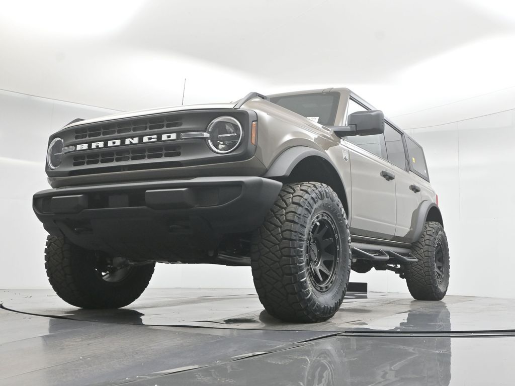 2025 Ford Bronco Big Bend photo 43