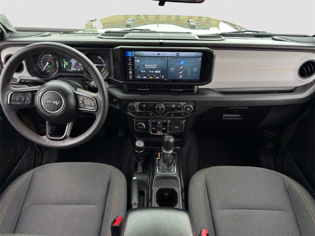 2024 Jeep Wrangler Sport S 4xe photo 31