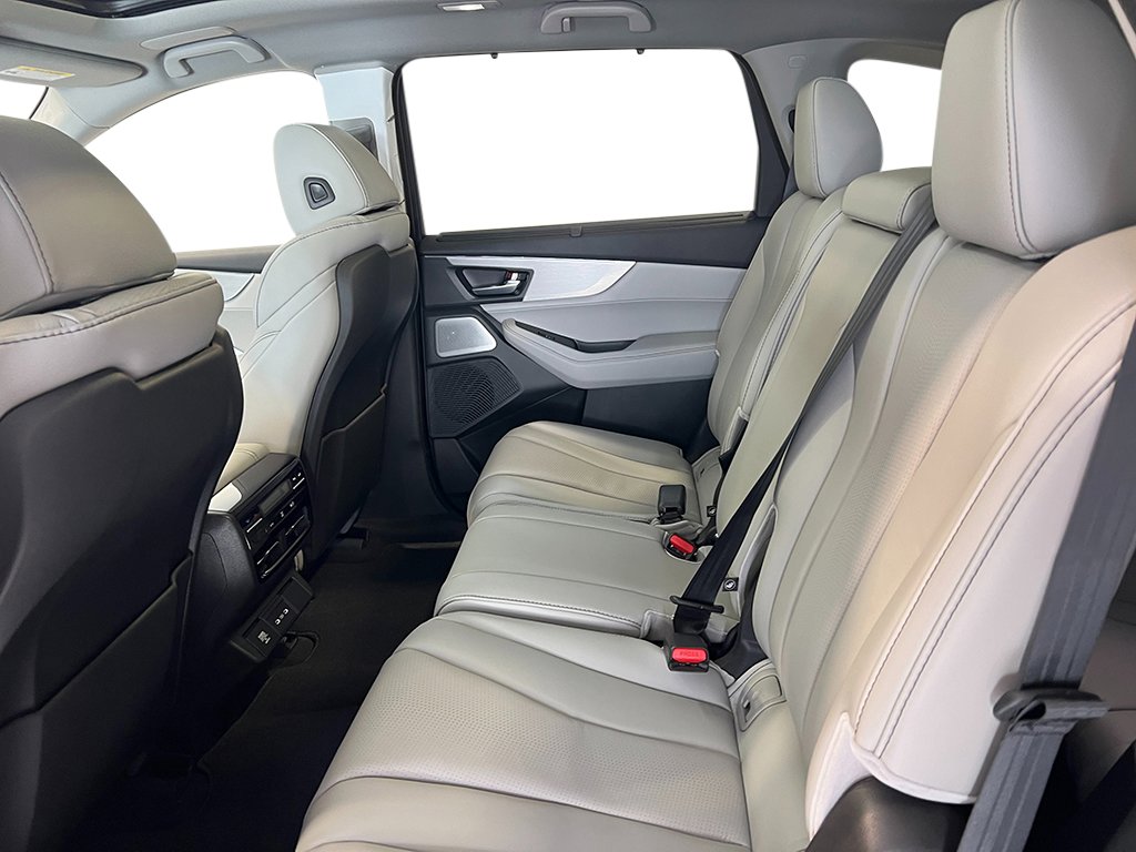 2026 Acura MDX SH-AWD Technology photo 23