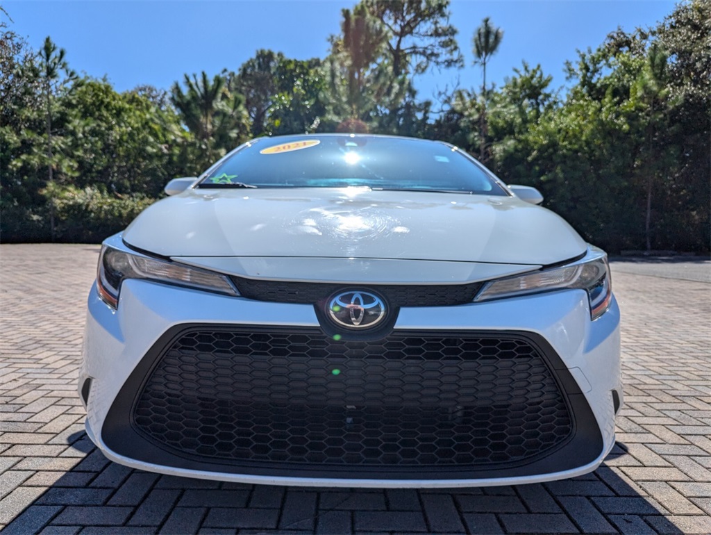 Certified 2021 Toyota Corolla LE with VIN JTDEPMAE7MJ177552 for sale in Stuart, FL
