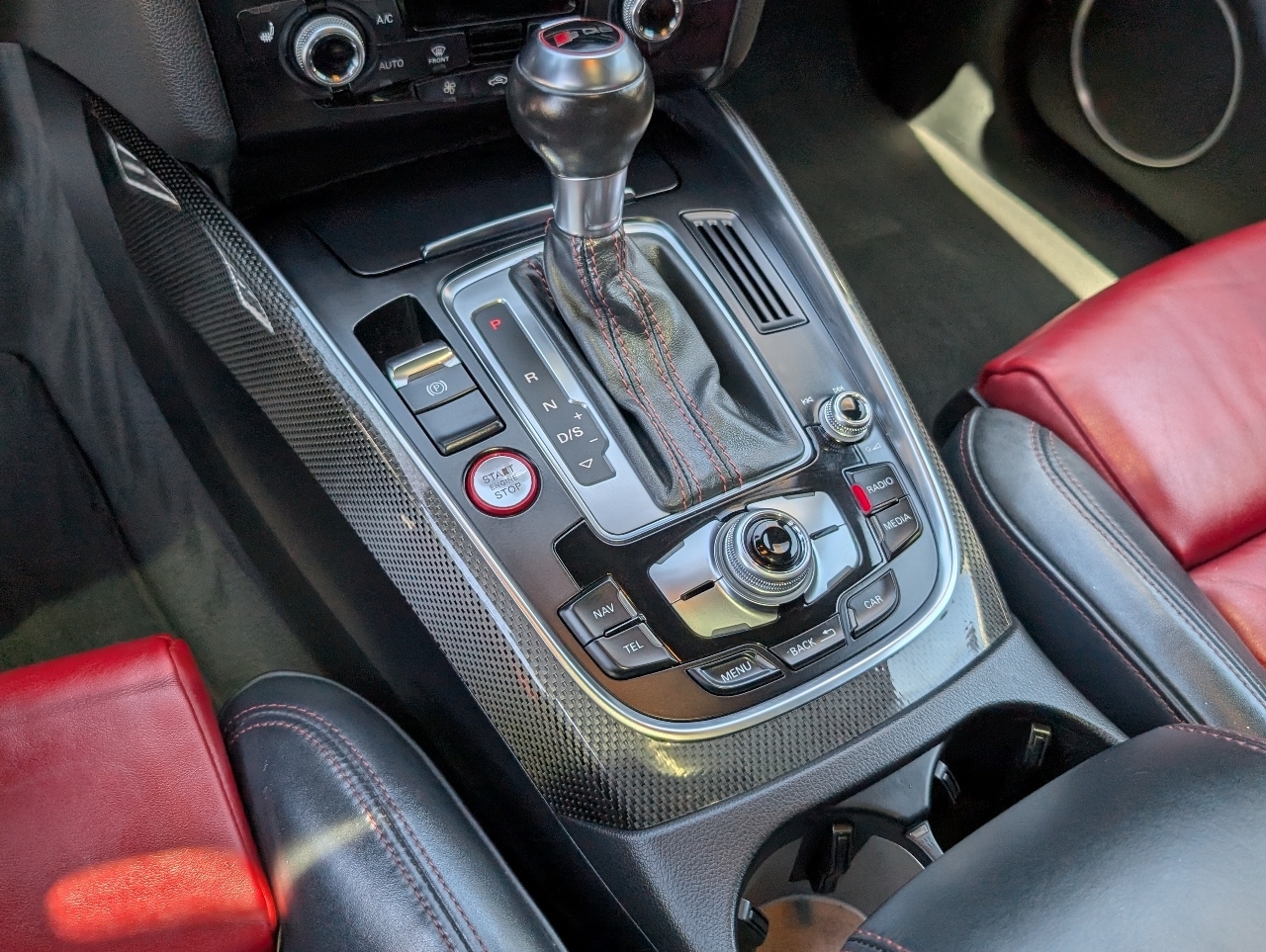 2014 Audi SQ5 Prestige photo 10