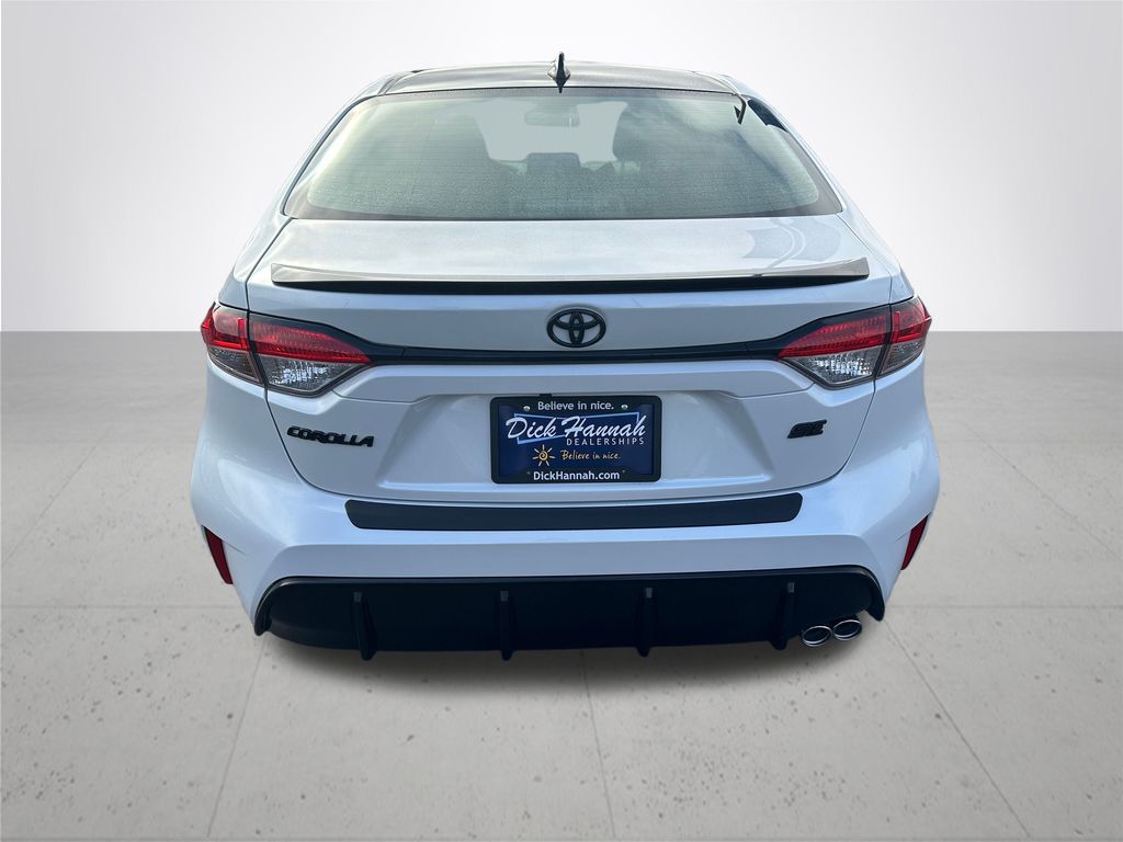 2026 Toyota Corolla SE photo 8