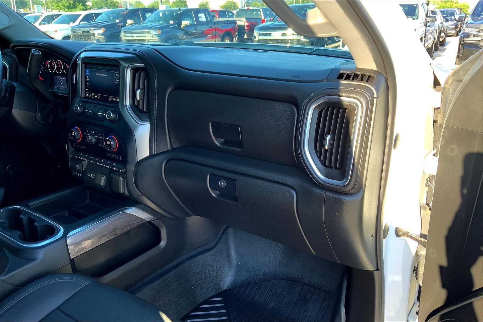2021 Chevrolet Silverado 1500 LTZ photo 16