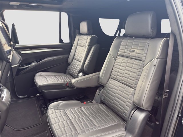 2025 Cadillac Escalade ESV Sport Platinum photo 11