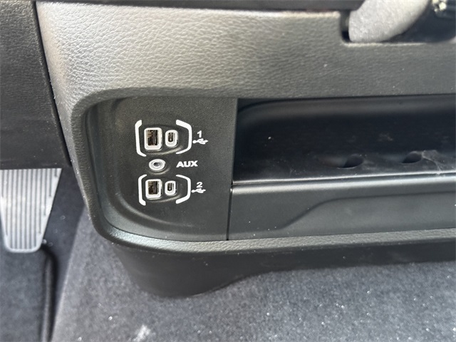2025 Ram 2500 Tradesman photo 25