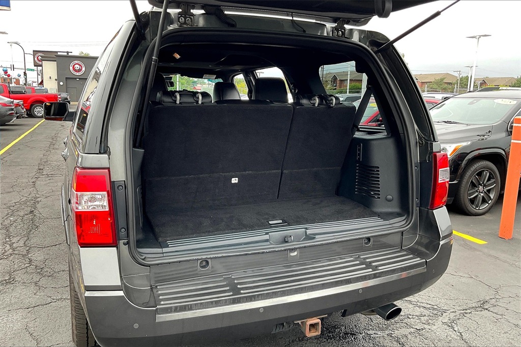 2016 Ford Expedition Platinum photo 26