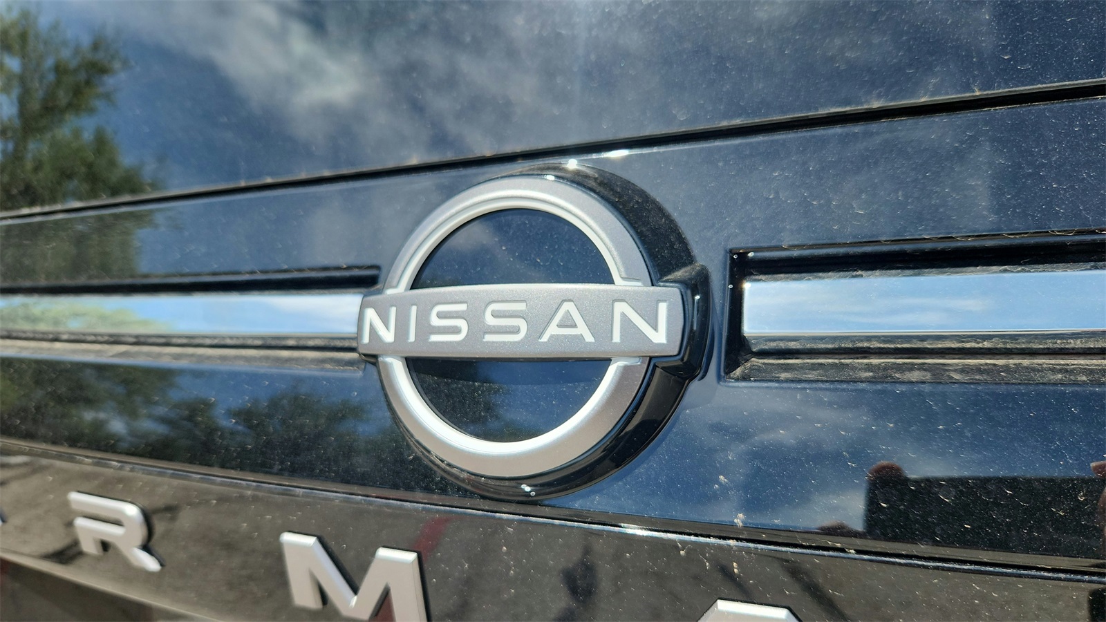 2025 Nissan Armada SL photo 21