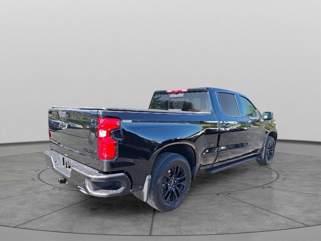 2024 Chevrolet Silverado 1500 High Country photo 5