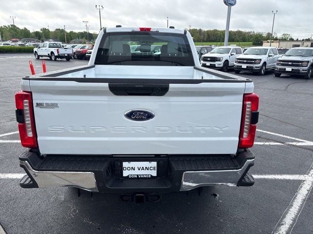 2025 Ford F-350 XL photo 5