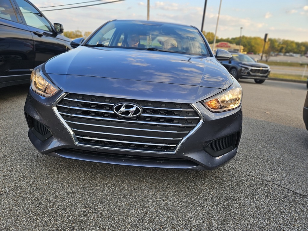 2019 Hyundai Accent SE photo 4
