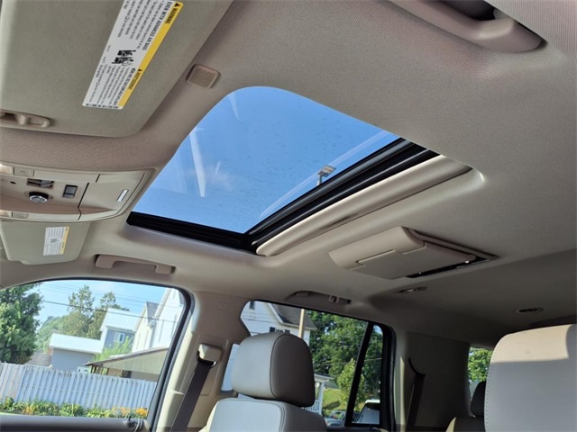 2017 Chevrolet Tahoe Premier photo 12