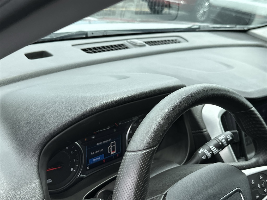 2024 GMC TERRAIN - Image 10