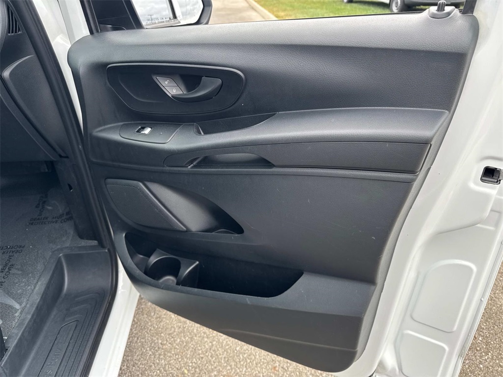 2019 Mercedes Benz Metris Cargo photo 8