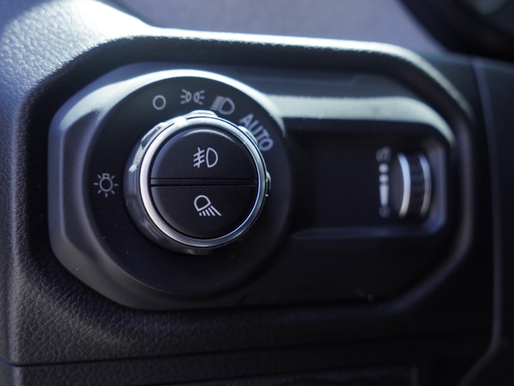 2025 Jeep Gladiator Sport S photo 12
