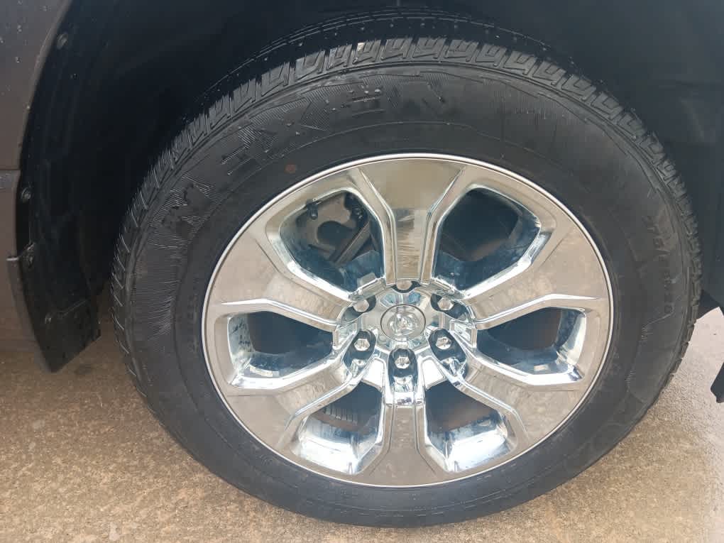 2023 Ram 1500 Big Horn photo 3
