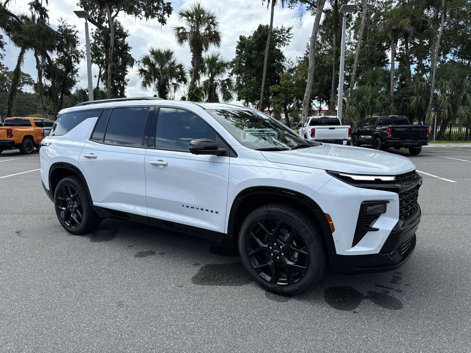 2026 Chevrolet Traverse RS's photo