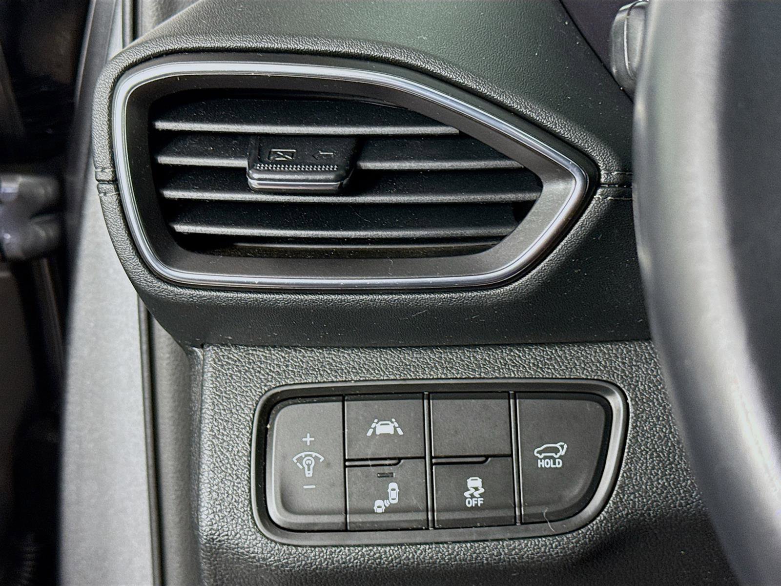 2019 Hyundai Santa Fe Limited photo 6