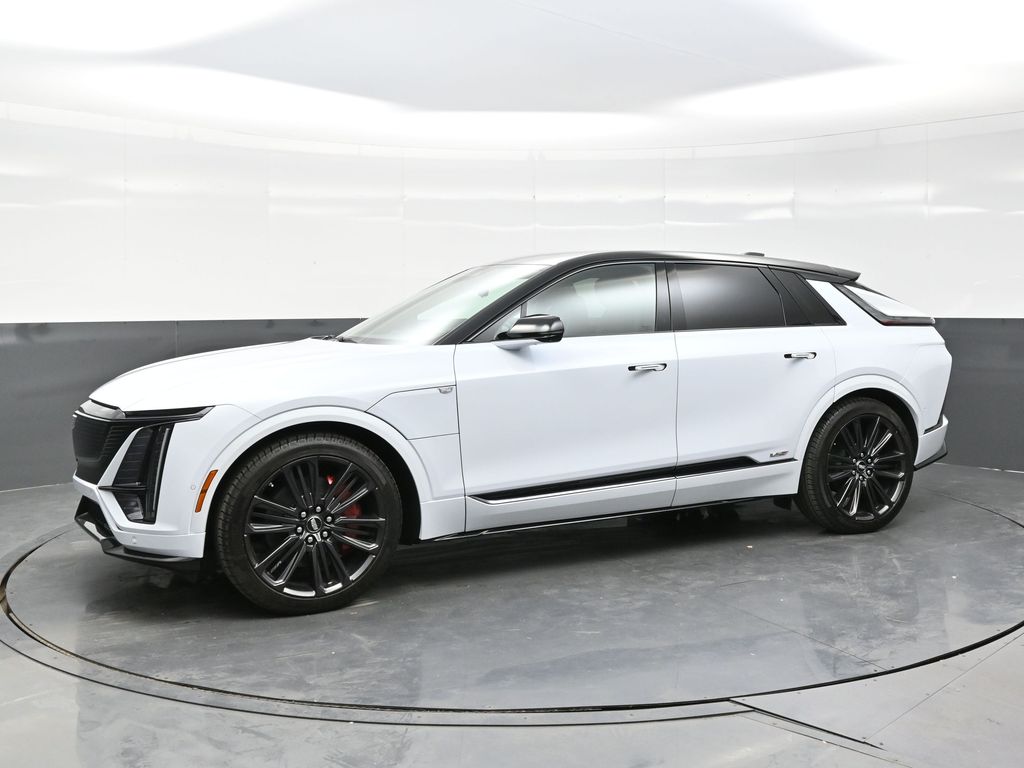 2026 Cadillac Lyriq photo 2