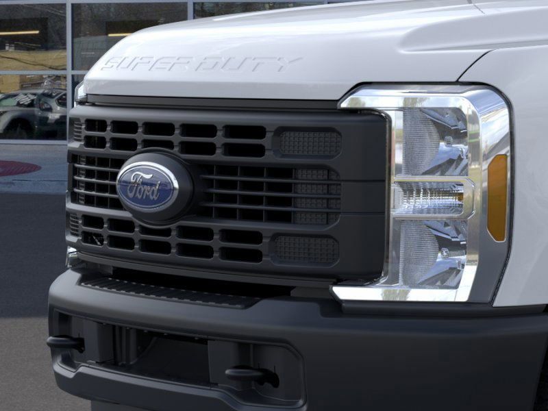 2025 FORD F-250 - Image 17