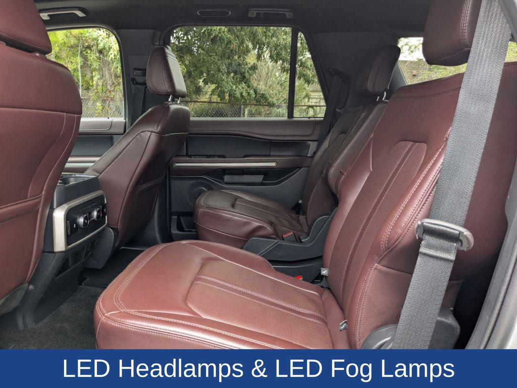 2023 Ford Expedition Limited photo 16