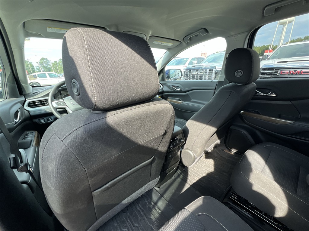 2023 Gmc Acadia SL photo 11