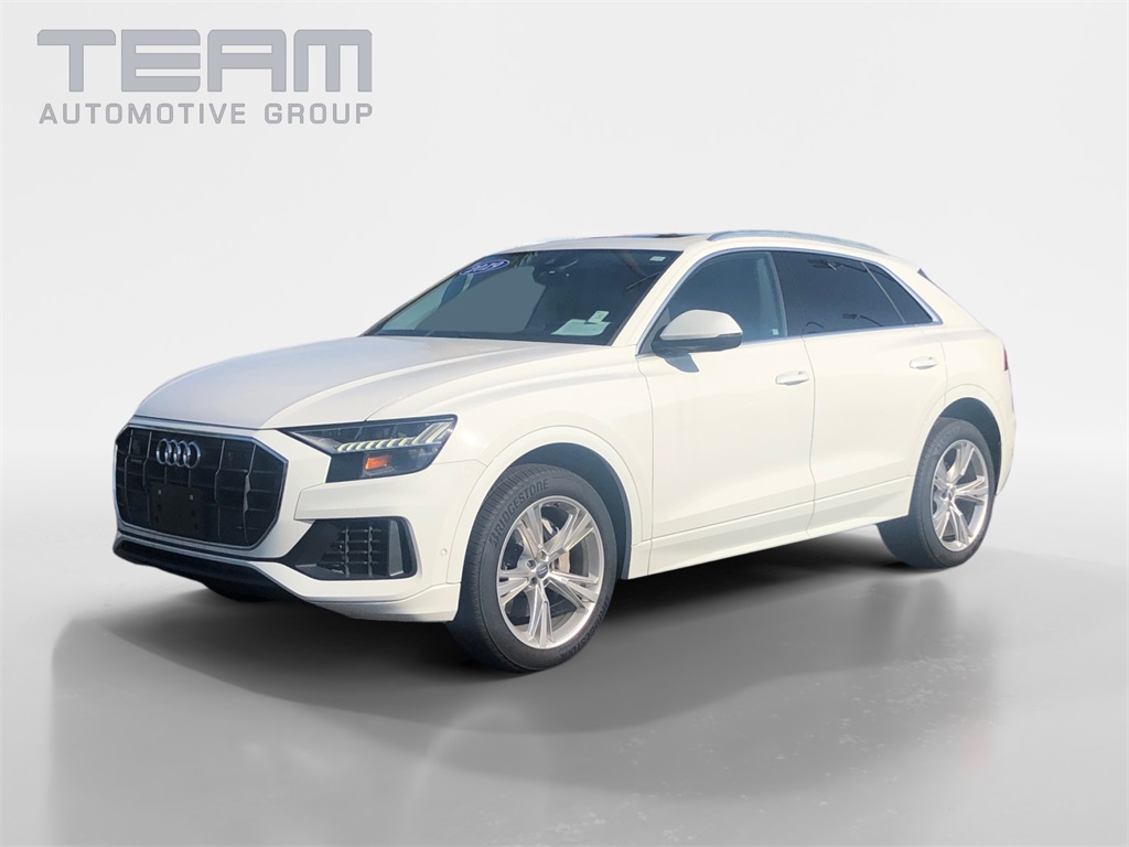 2019 Audi Q8 Prestige photo 3