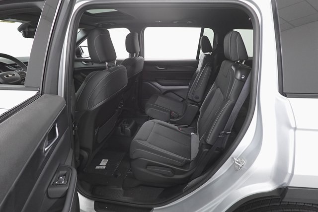 2025 Jeep Grand Cherokee Laredo X photo 22