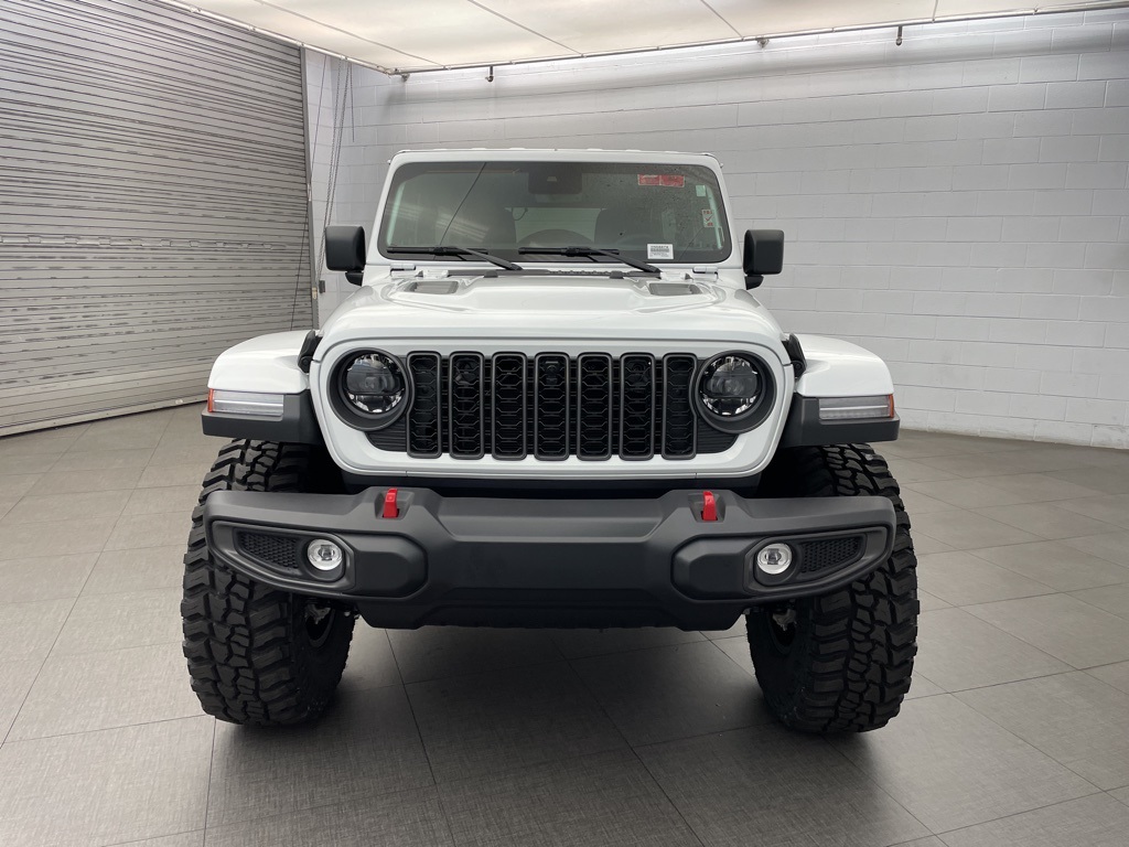 2025 Jeep Wrangler Rubicon photo 4