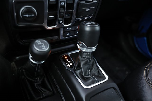 2024 Jeep Wrangler Sahara photo 20