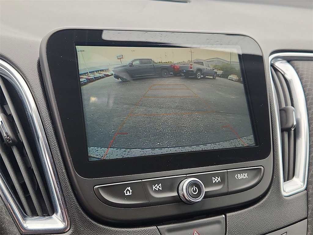 2018 Chevrolet Malibu 1LT photo 16
