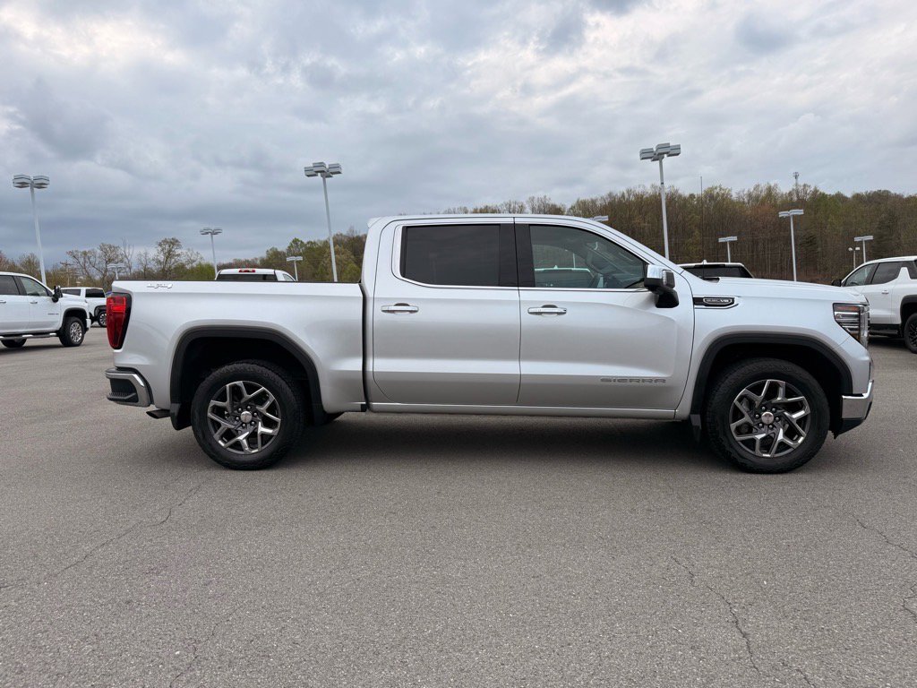 2022 Gmc Sierra 1500 SLT photo 6