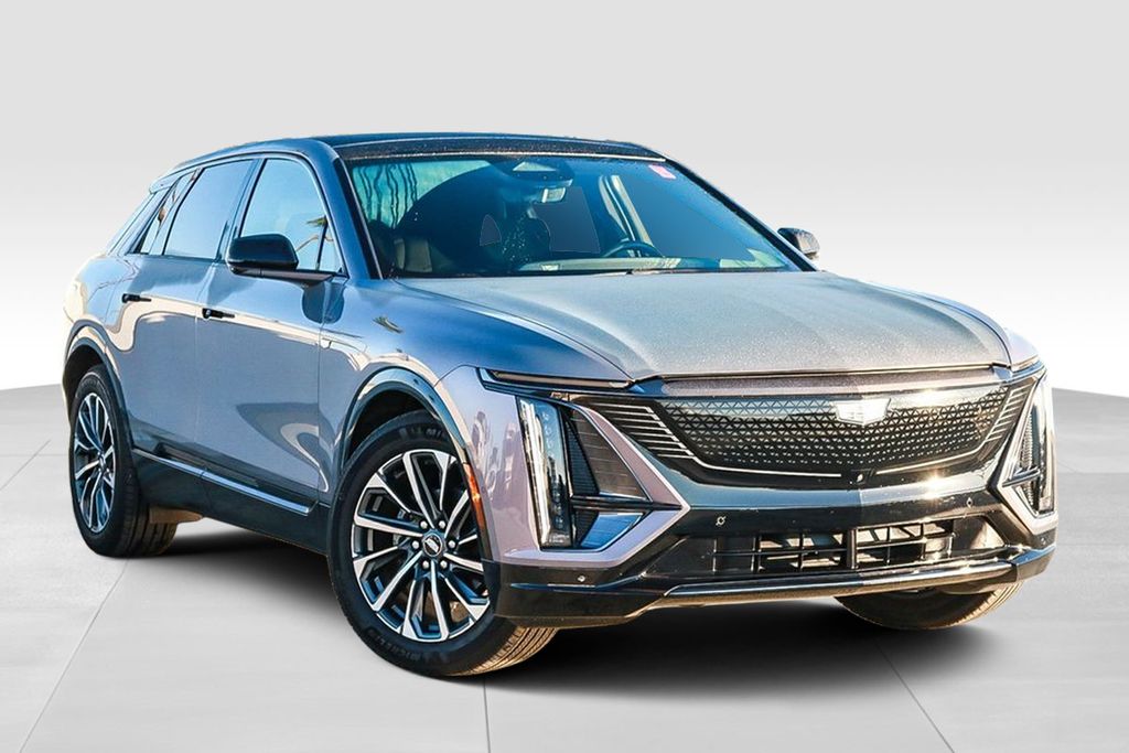 Used 2024 Cadillac LYRIQ Sport 3 with VIN 1GYKPWRL5RZ129939 for sale in Claremont, CA