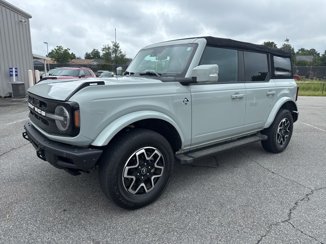 2022 Ford Bronco Outer Banks photo 6
