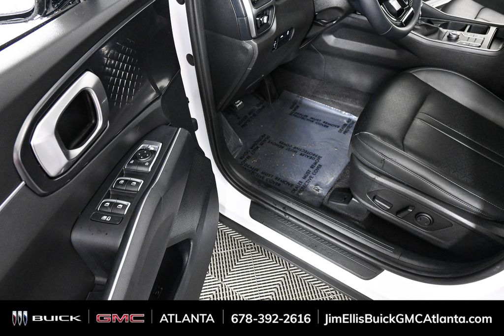 2023 Kia Sorento S photo 6