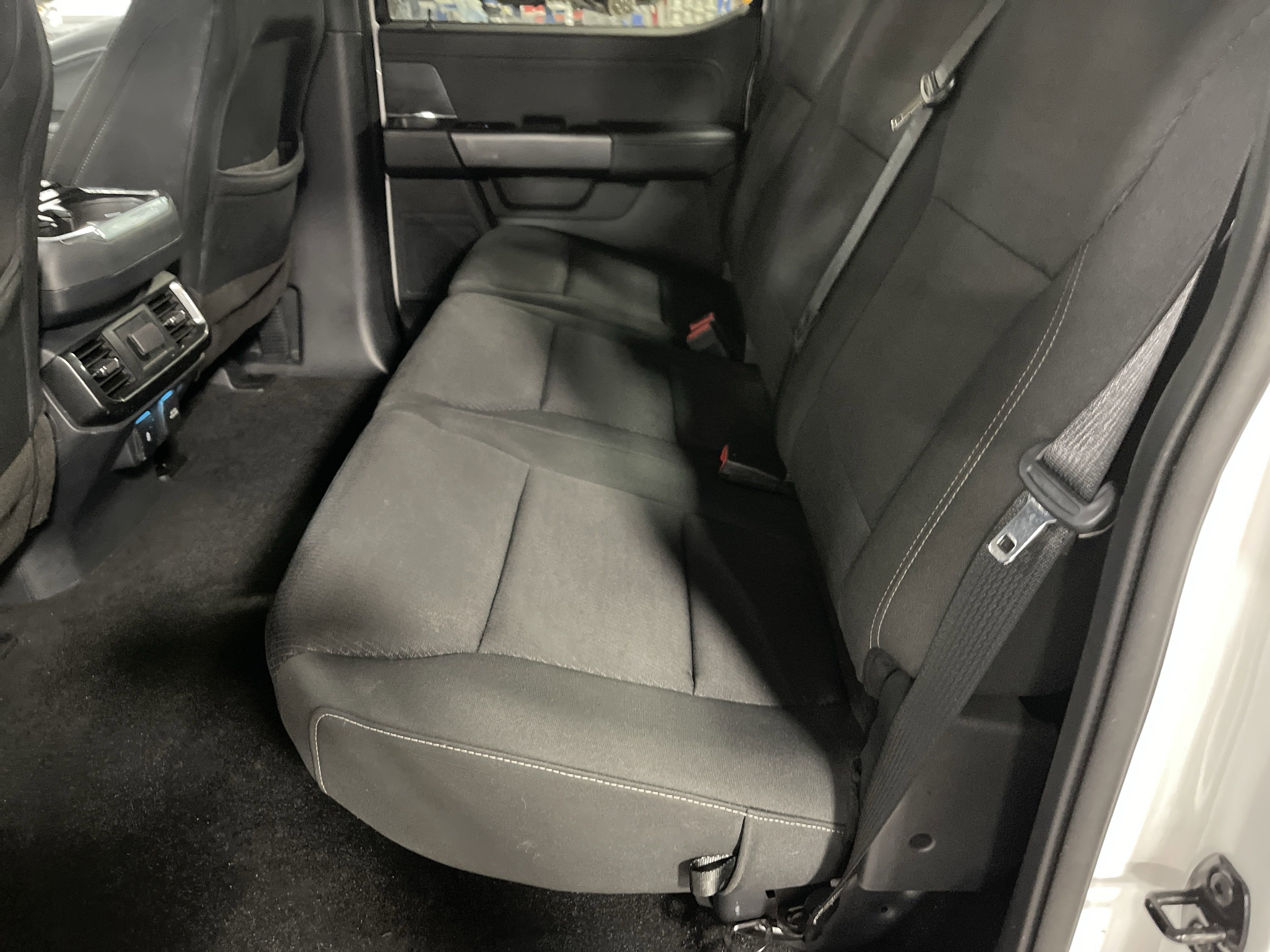 2022 Ford F-150 XL photo 6