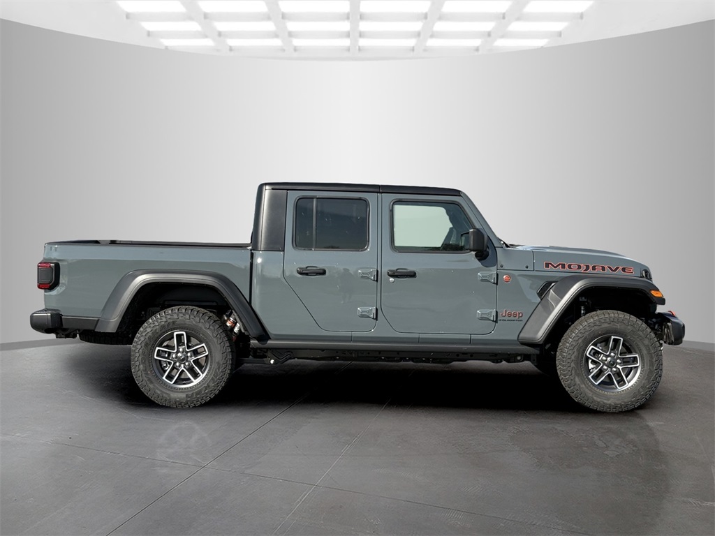 2025 Jeep Gladiator Mojave photo 2