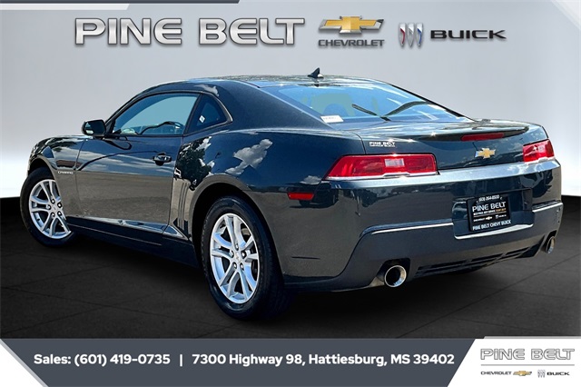 2015 Chevrolet Camaro photo 2