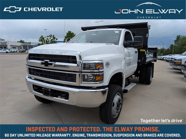 2024 Chevrolet Silverado 4500 Medium Duty Chassis Cab Work Truck's photo