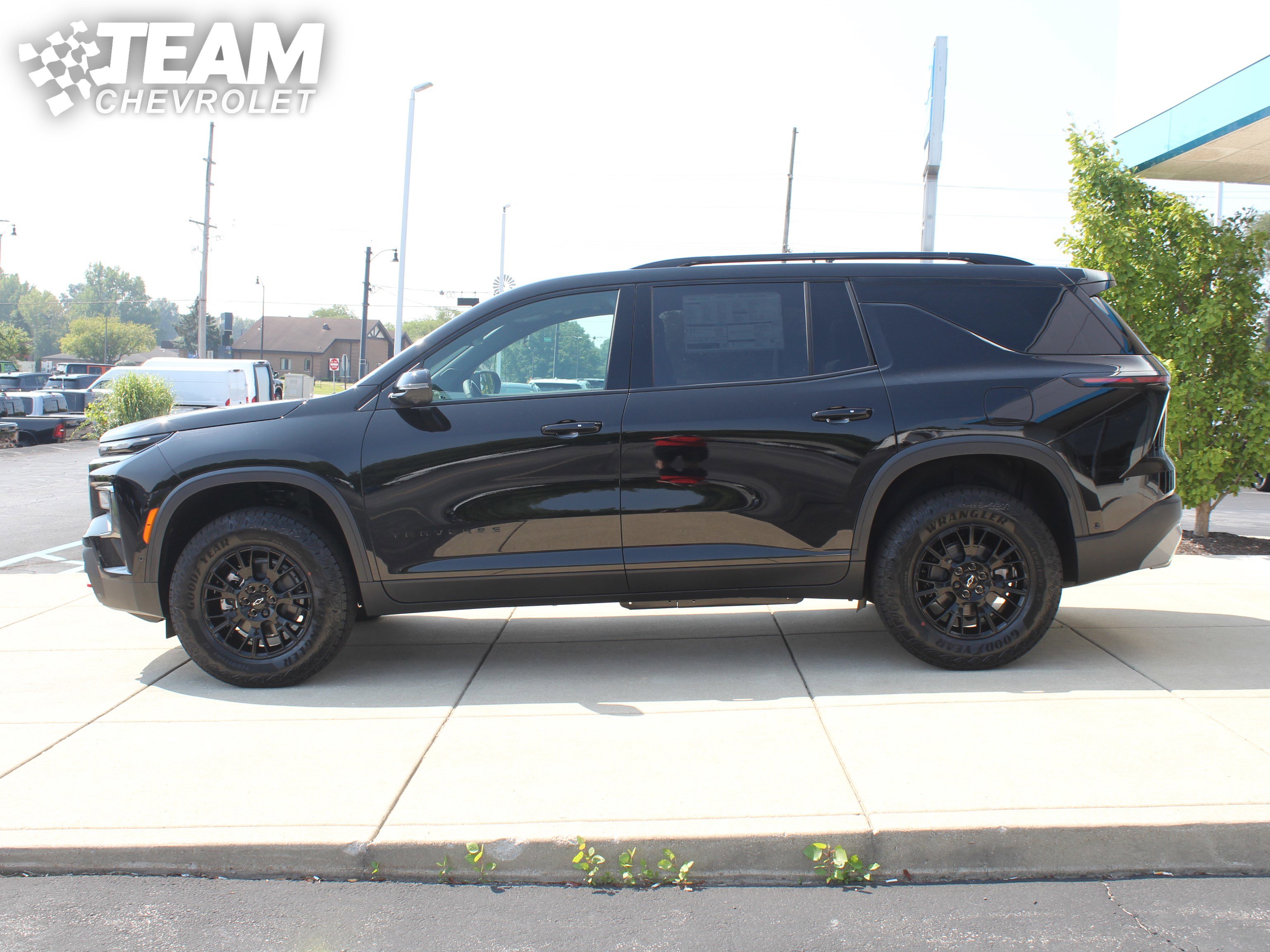 2026 Chevrolet Traverse Z71 photo 7
