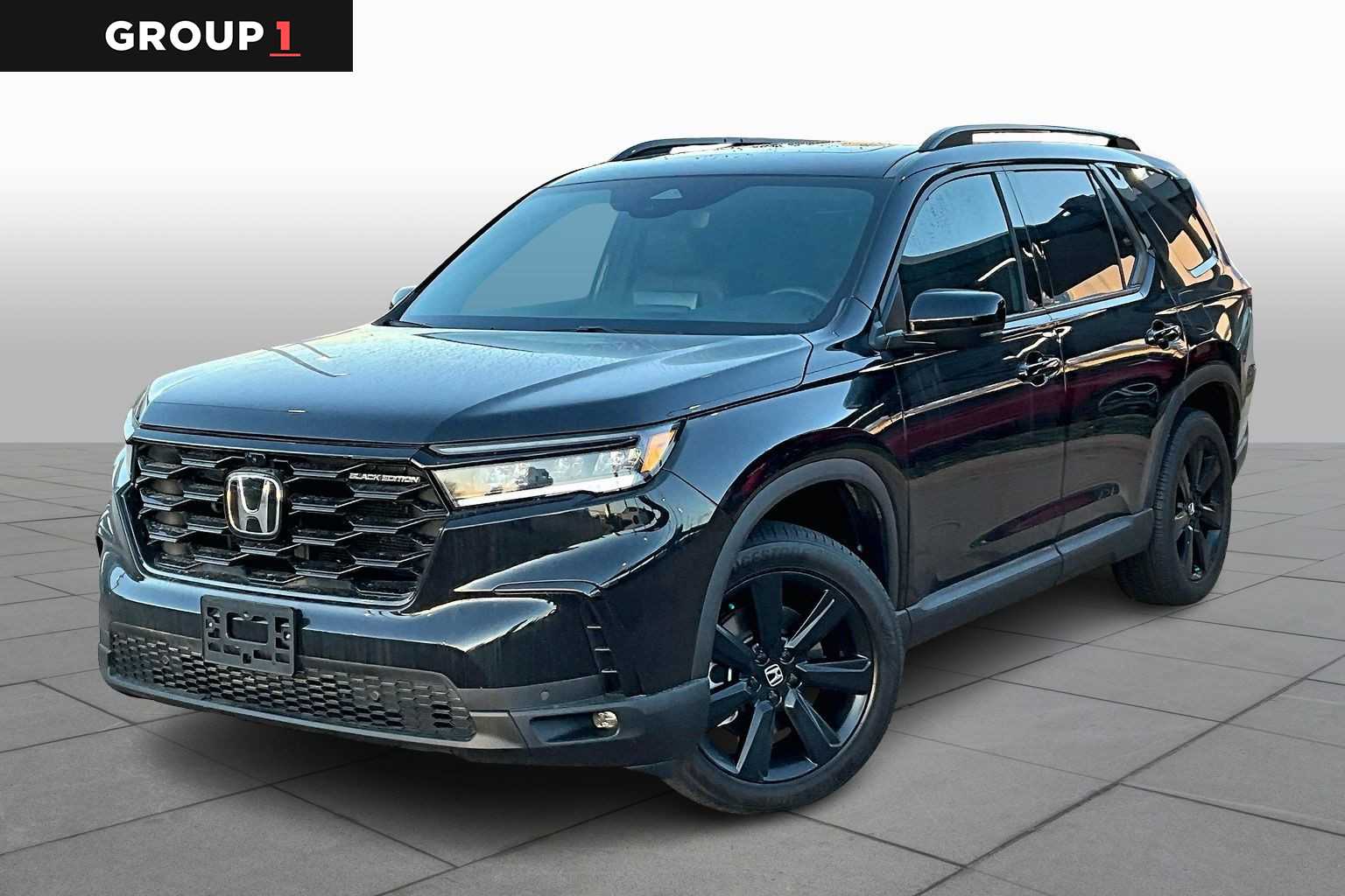 2025 Honda Pilot Black Edition's photo