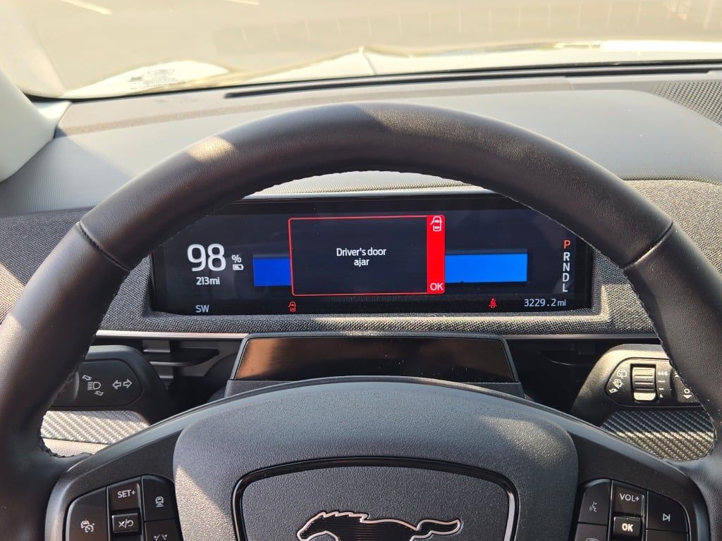 2024 Ford Mustang Mach-E Premium photo 27