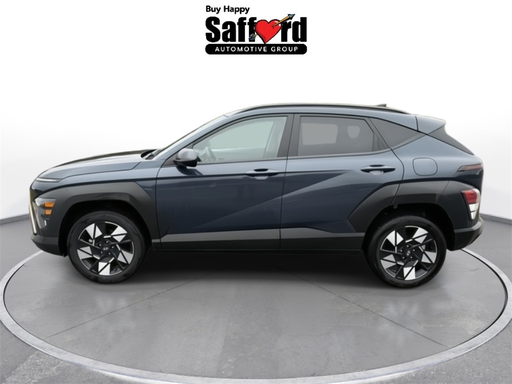 2025 Hyundai Kona SEL photo 2